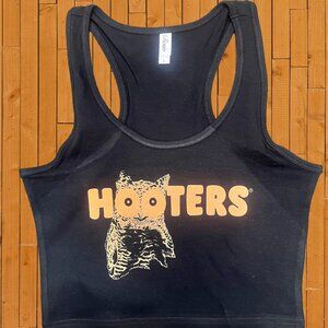 HOOTERS Black Crop Tank Top